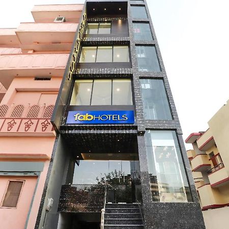 Fabexpress Lemon Grass Hotel Varanasi Eksteriør billede