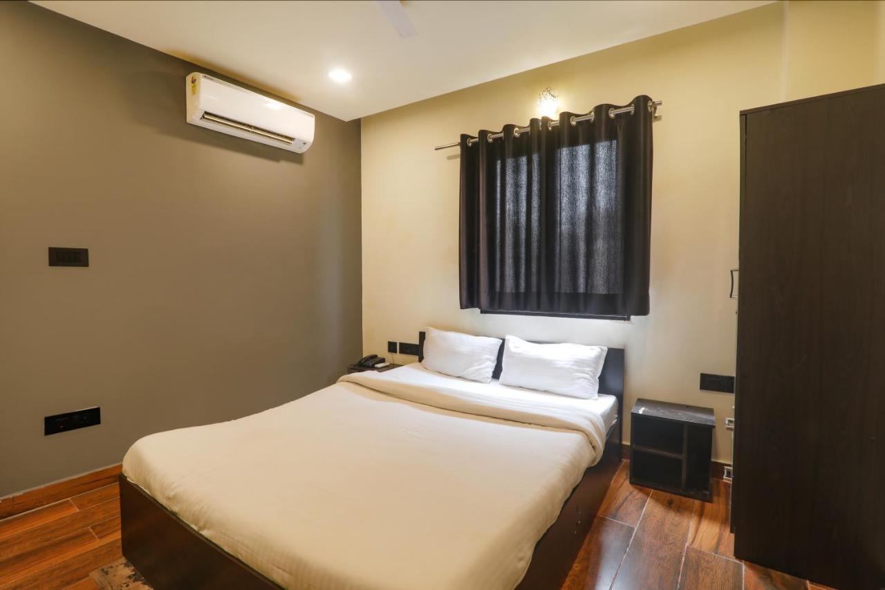 Fabexpress Lemon Grass Hotel Varanasi Eksteriør billede