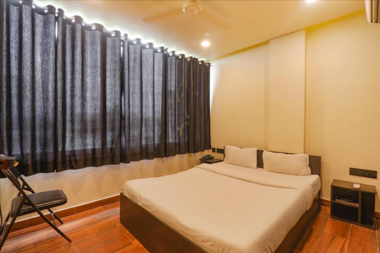 Fabexpress Lemon Grass Hotel Varanasi Eksteriør billede