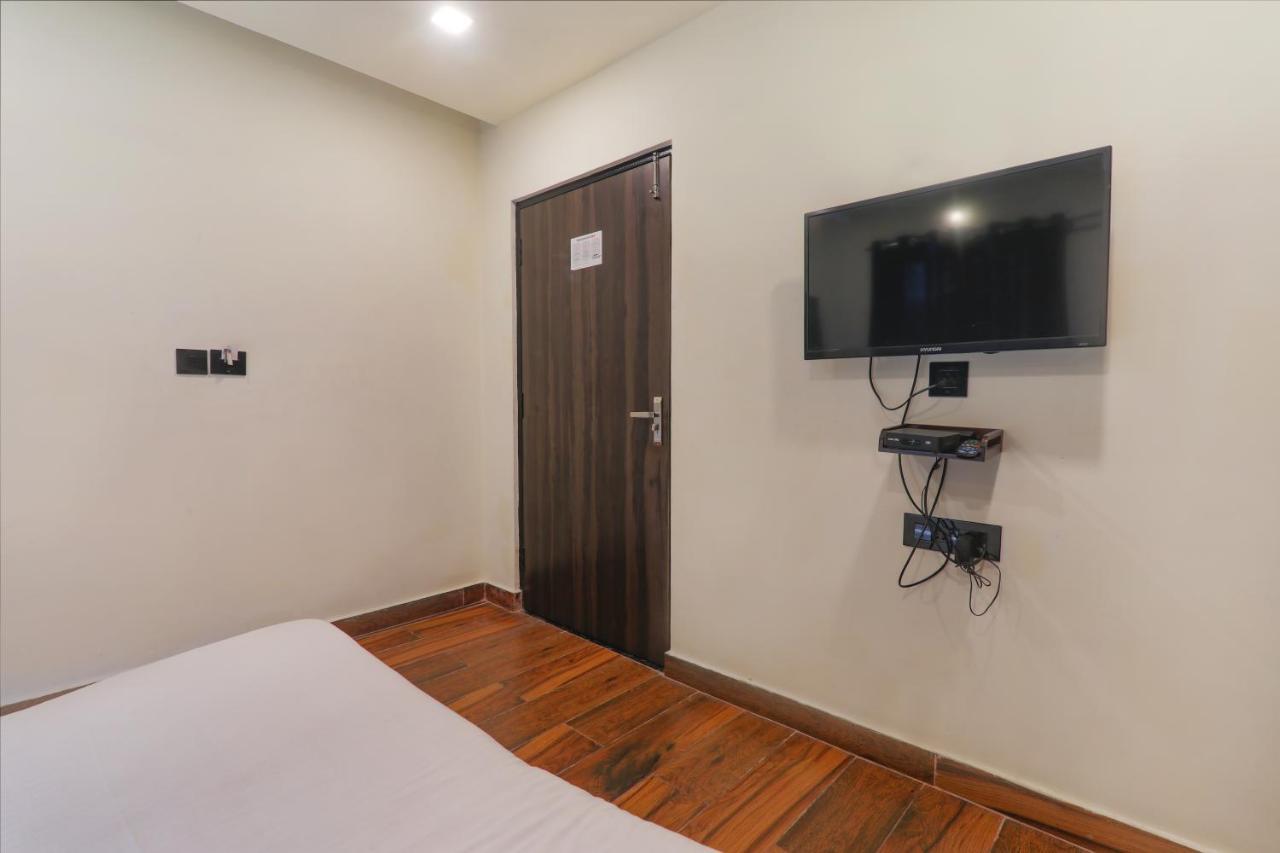 Fabexpress Lemon Grass Hotel Varanasi Eksteriør billede